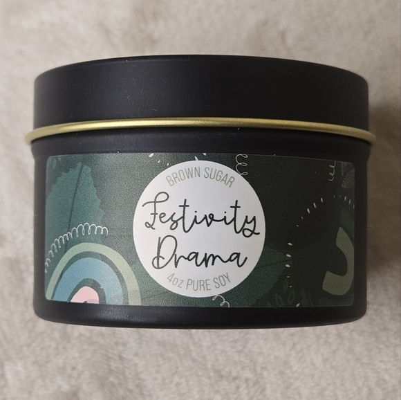 Festivus Soy Wood Wick Candle Brown Sugar and Baked Pastry 4 oz - Picture 5 of 7